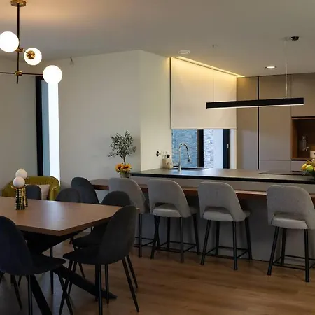 Casa Sol Poente By Tonsdeverde Сasa de vacaciones Moure